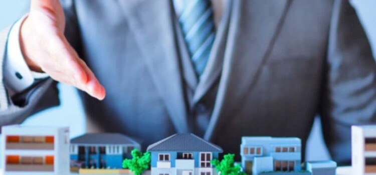 Come diventare un Agente Immobiliare: requisiti e competenze